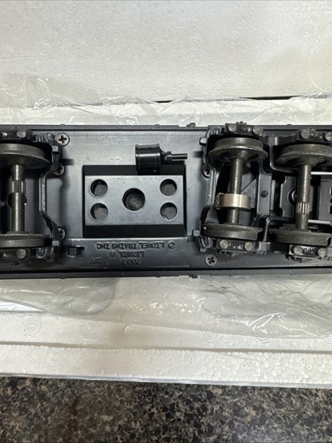 Lionel 6-18005 New York Central 1-700E 4-6-4 HUDSON Locomotive See Pics LN - Picture 24 of 24