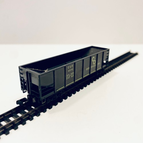 Tolva abierta de 2 bahías Rapido C&O escala N 4040. N-13 | Zustand: Used
