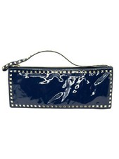 Valentino Garavani Rockstud Studded Flat Navy Patent Leather Clutch Bag 1295