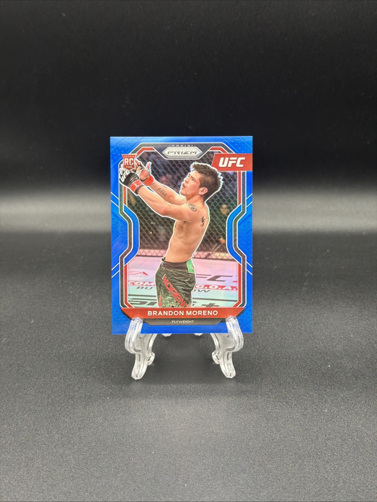 2021 Panini Prizm UFC Brandon Moreno Blue Prizm RC #38 – Rookie – 122/199