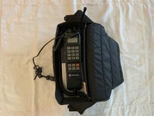 VTG Motorola Cellular Mobile Telephone WITH CASE BellSouth Mobility