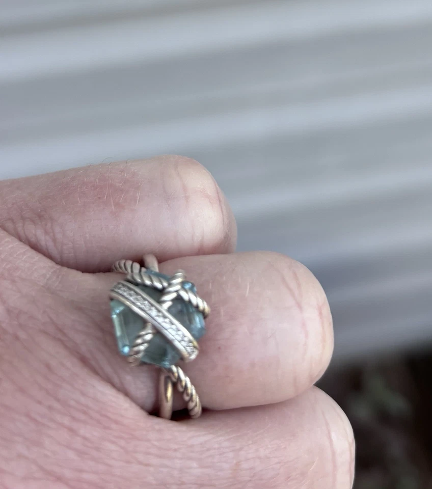 Anillo David Yurman Plata de Ley Cabl Talla 6 con Topacio Azul y Diamantes Foto 3 de 4