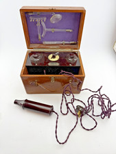 Vintage Violet Ray Vitalator Electrotherapy Machine Glass Electrodes Wooden Case
