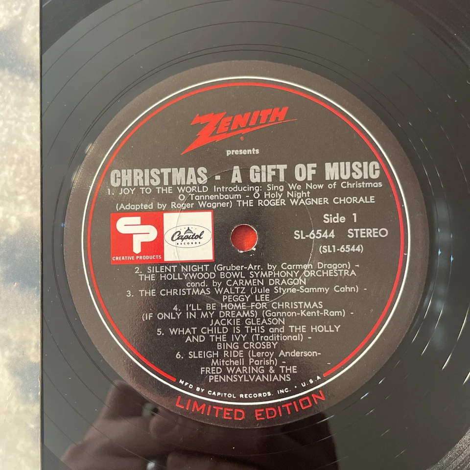 Zenith Presents Christmas A Gift Of Music V/A LP Capitol Stereo Holiday M-!!!! - Image 3 of 4