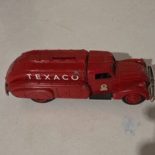 Ertl 1:43 Texaco 1939 Dodge Airflow Replica Red Diecast Tanker Truck