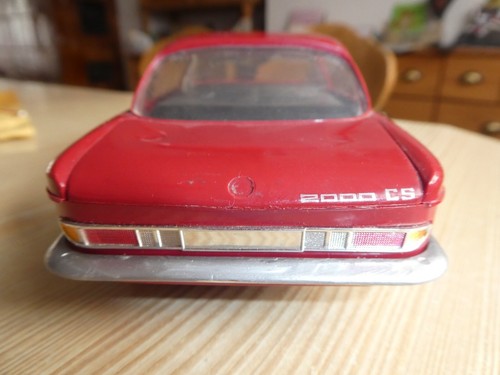 Trix Radioauto BMW 2000 CS mit UKW Radio aus 1967 , Radio spielt , selten - Bild 6 von 14