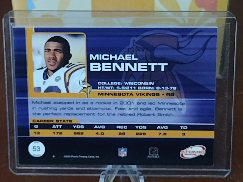 2002 Pacific Atomic - Non-Die Cut #53 Michael Bennett /600 - Image 2 of 3