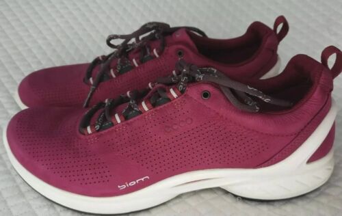 ECCO Women's Low-Top Sneaker Size 8 Sangria Yak Leather - Picture 1 of 8