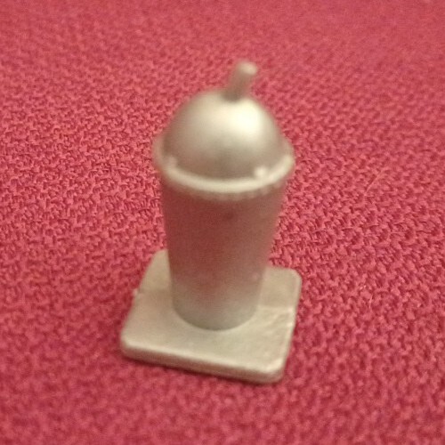 Scene It? The DVD Game Simpsons Edition Replacement Plastic Tokens x 4 - 2009 - Picture 7 of 9