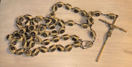 Vintage Extra Large Wall Rosary Fatima Resin Beads 8" Crucifix & 65" in Length - Picture 11 of 23
