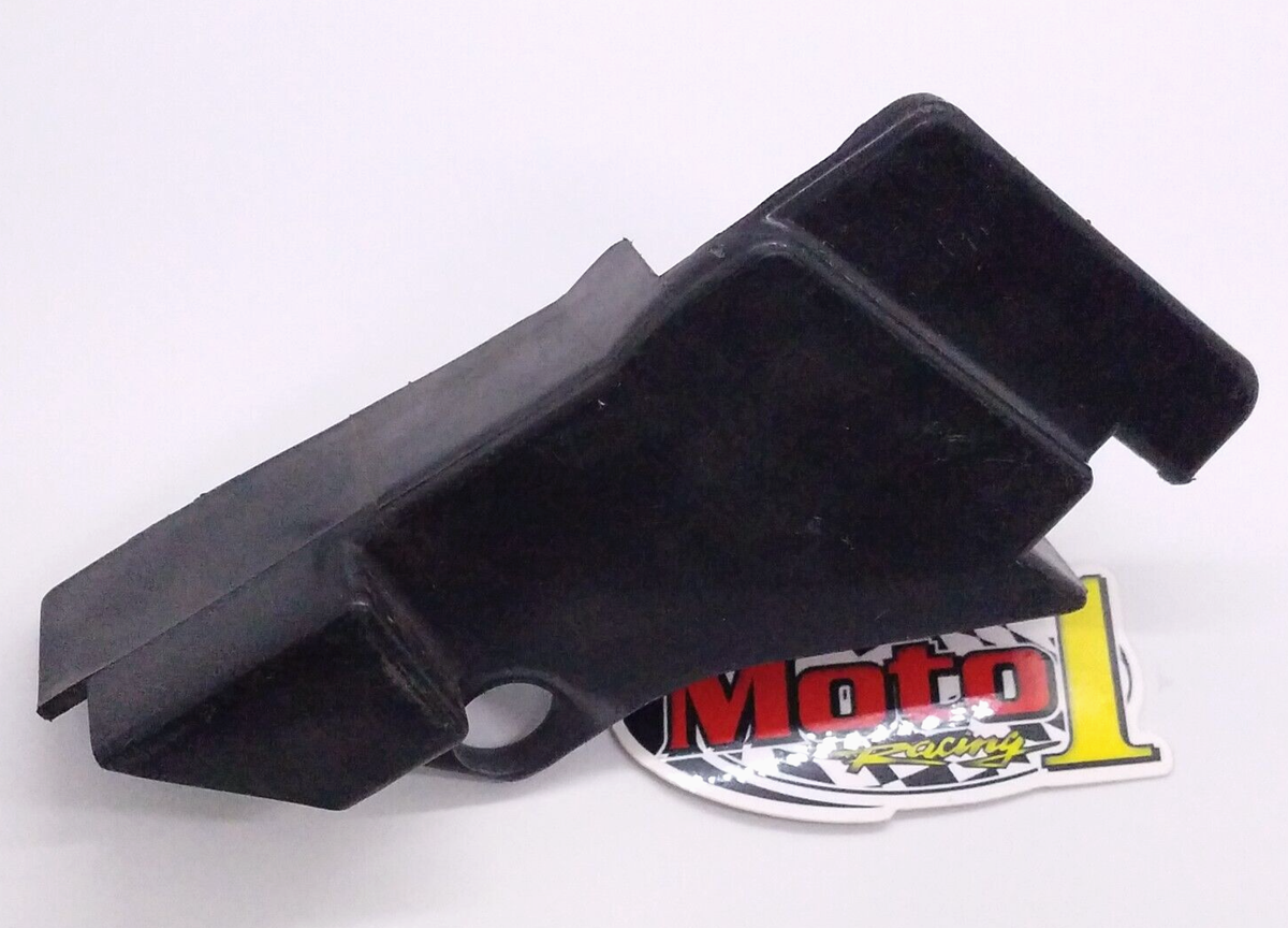 Used OEM Kawasaki 1986 ZX600 - Right Seat Lock Cowl - 14024-1051