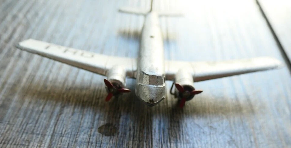 Aereo Dinky Toys Bloch 220 Meccano Francia Aereo Di Linea Zamak Stato Vedi Foto - Immagine 2 di 3