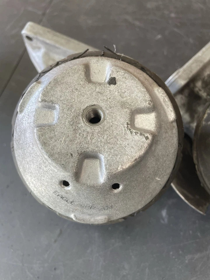 R170 电机安装和安装支架 M112 SLK320 — 第 4/4 张图片