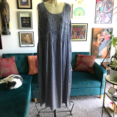 CROFT & BARROW size 1X Black & White Gingham Sleeveless Smocked Maxi Dress NEW