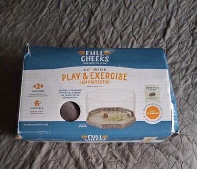 Full Cheeks Play & Exercise Pen for Guinea Pigs Protector! New!