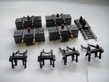 Collectable Set of Plastic  Model Railway HO/OO Trackside Buffers