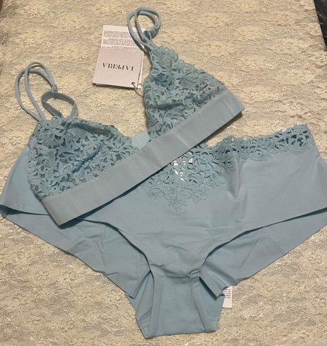Robe de cocktail Brune satinée satinée à bandeau sans manches col V