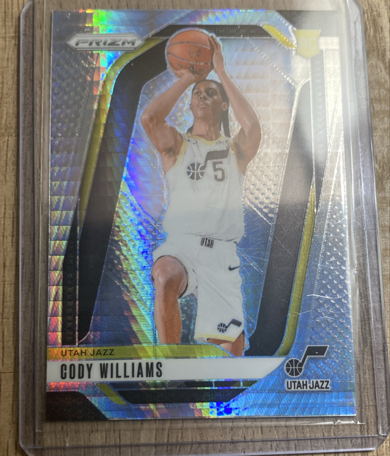 2024-25 Panini Prizm - Cody Williams #232 Hyper Prizm (RC)