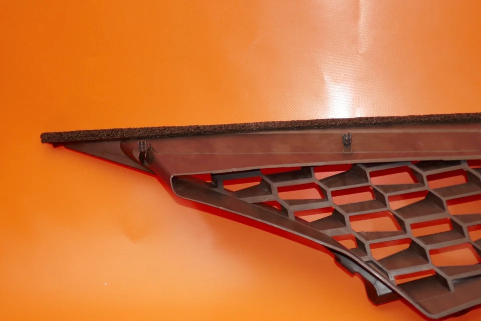 REJILLA DE VENTILACIÓN DERECHA LAMBORGHINI HURACAN 2015 2016 2017 2018 4T8 853 678 A OEM Foto 3 de 4