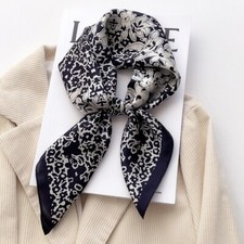 100 Mulberry Silk 27'' Scarf Women Black White Flower Kerchief Square Bandana