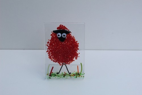 colourful naughty sheep in fused glass. They're freestanding, fun sun catchers - Picture 62 of 73