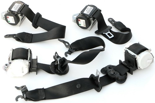 Satz Sicherheitsgurte BMW 1er E87 116i - 130i + 116d - 123d 5-Türer