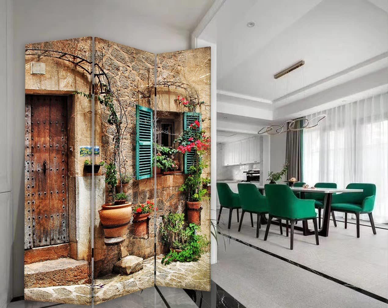 Романтическая Европейская улица Разделяющая комнату на три панели 119190₽