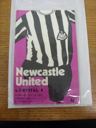 16/10/1971 Newcastle United v Crystal Palace . All UK orders have FREE shipping