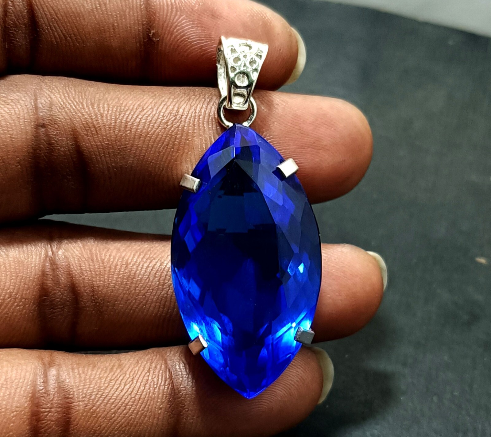 925 Solid Silver 83.55ct Natural Blue Marquise Topaz Loose Gemstone Pendant