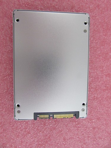 SSD empresarial Micron 5210 ION 7,68 TB SATA 6 Gb/s 2,5" MTFDDAK7T6QDE - Imagen 3 de 4