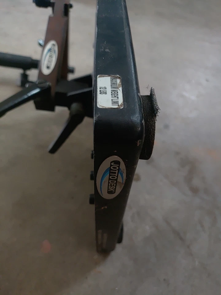 Soporte para portátil Ford F250-750 99-16 425-5374 Foto 4 de 4