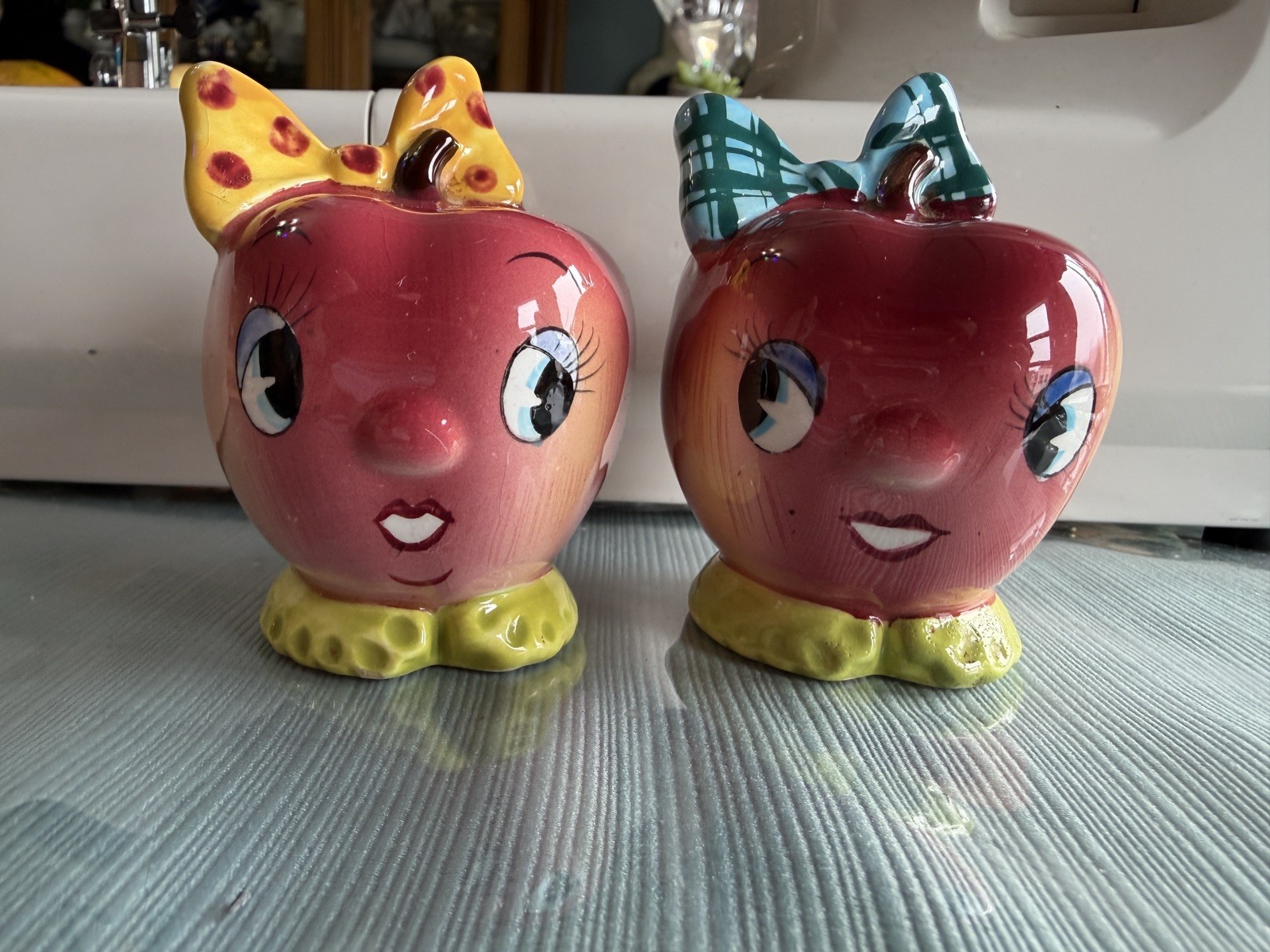Vintage Rare PY Miyao Anthropomorphic  Apple  Salt & Pepper Shakers Colorful HTF