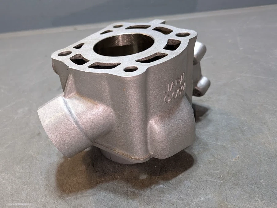 Cilindro y pistón Kawasaki KX60 1985-2003 Foto 4 de 4