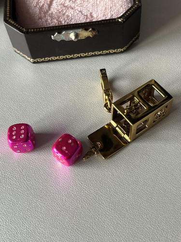 Juicy Couture rosa gepflasterte Würfel in Gold Geldkäfig Charm, selten Y2K, Rarität, Vintage - Bild 14 von 20