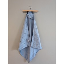 Norwex Beach Hooded Towel Blue Shark Print Pool or Bath Quick Dry