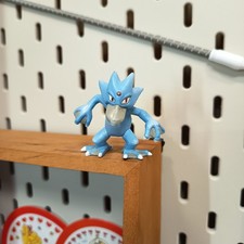 TOMY Pokemon GOLDUCK 1.5" Figure CGTSJ Nintendo Vintage Toy READ DESCRIPTION