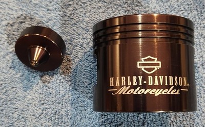 Harley Davidson Bar & Shield Silhouette Piston Top Toy 97937-01Z