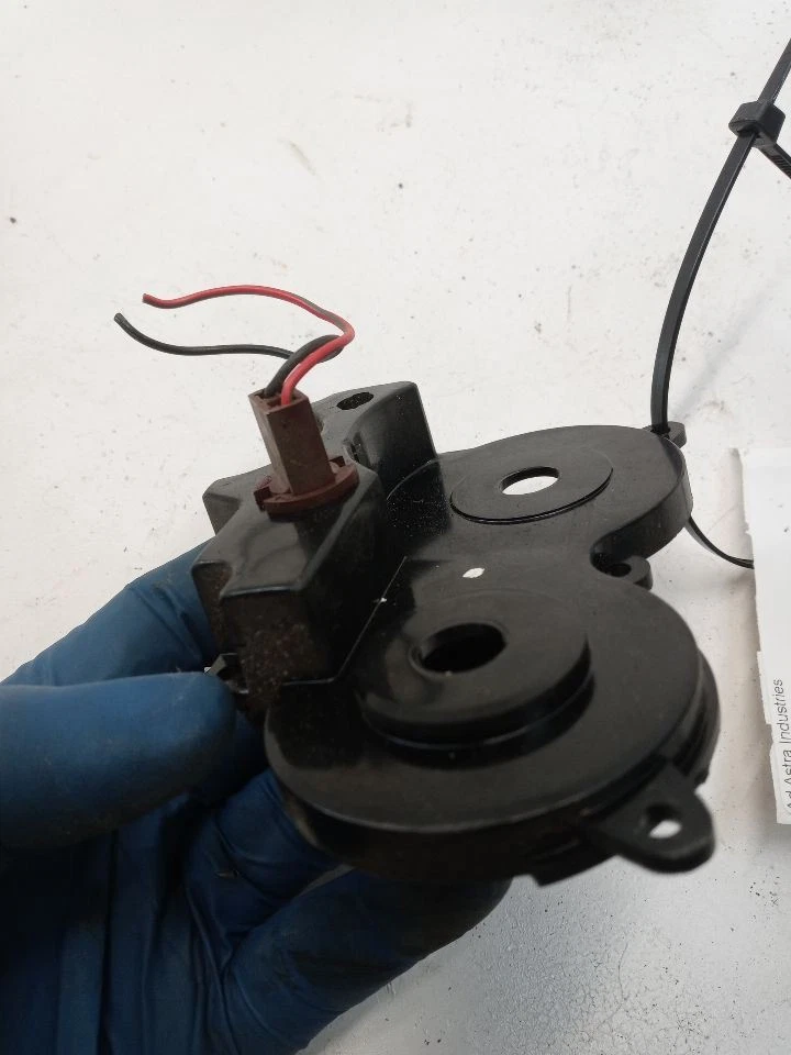 1987-1993 Mazda B2600 Temperature Control Turn Bezel Light OEM Tested   - Image 2 of 3