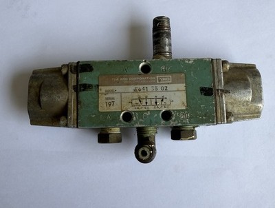  ARO Corporation Pneumatic Control Valve 5641 35 02