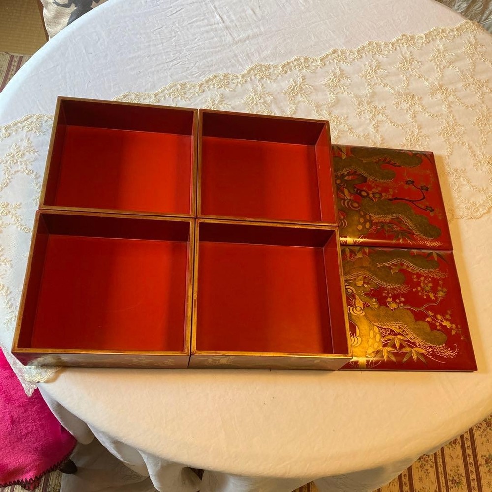 Jubako Bento Box Japanese Antique lacquered gold box