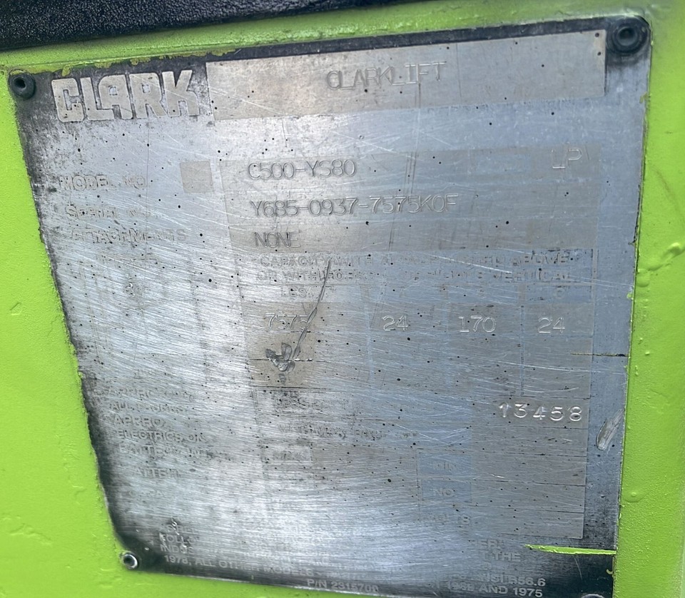 CLARK 8000 lb 2 Stage Pneumatic Tire LPG Forklift 2Stage Mast With Forks eBay