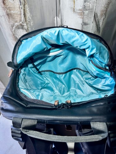 Shimoda Designs Explore v2 35L Photography Backpack Black 520-158 *No Core Unit* - Picture 5 of 13