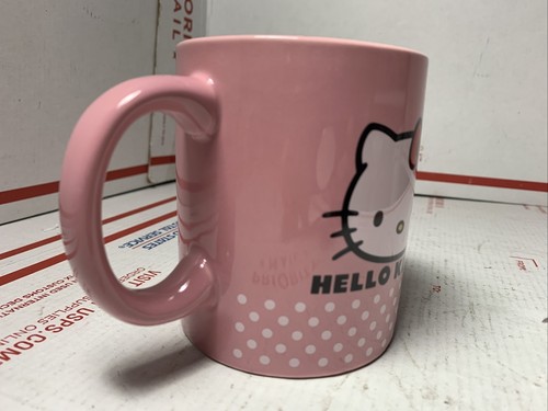 Vtg 2011 Vandor Sanrio Hello Kitty Pink Ceramic Coffee Mug Cup Polka Dots - Picture 7 of 9