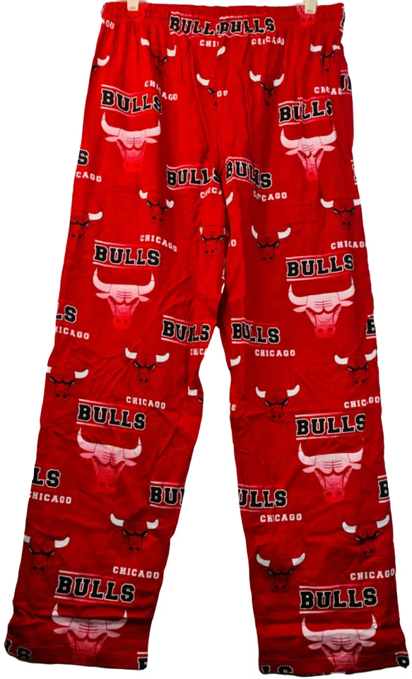 Pantalones para hombre College Concepts Chicago Bulls Fusion estampado por todas partes ROJOS - MEDIANOS Foto 2 de 4