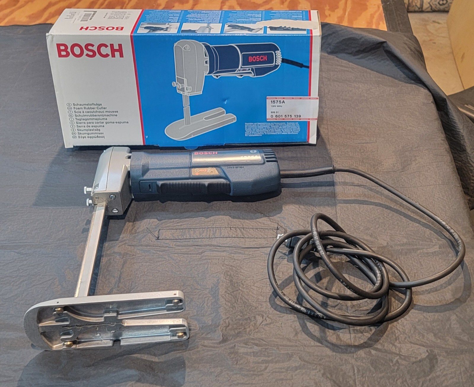 Bosch Electric Foam Rubber Cutter Model 1575A with manual eBay