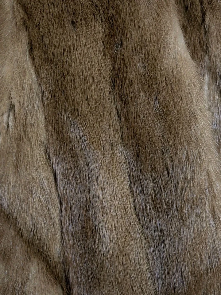 Autumn Haze Emba Natural Brown Mutation Mink Stole Crandell Furs Vintage Omaha - Image 3 of 4