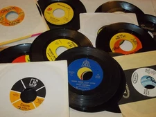 Lot of 22 Vintage 45's Psych Rock BEATLES STONES COUNT FIVE DOORS HOMBRES