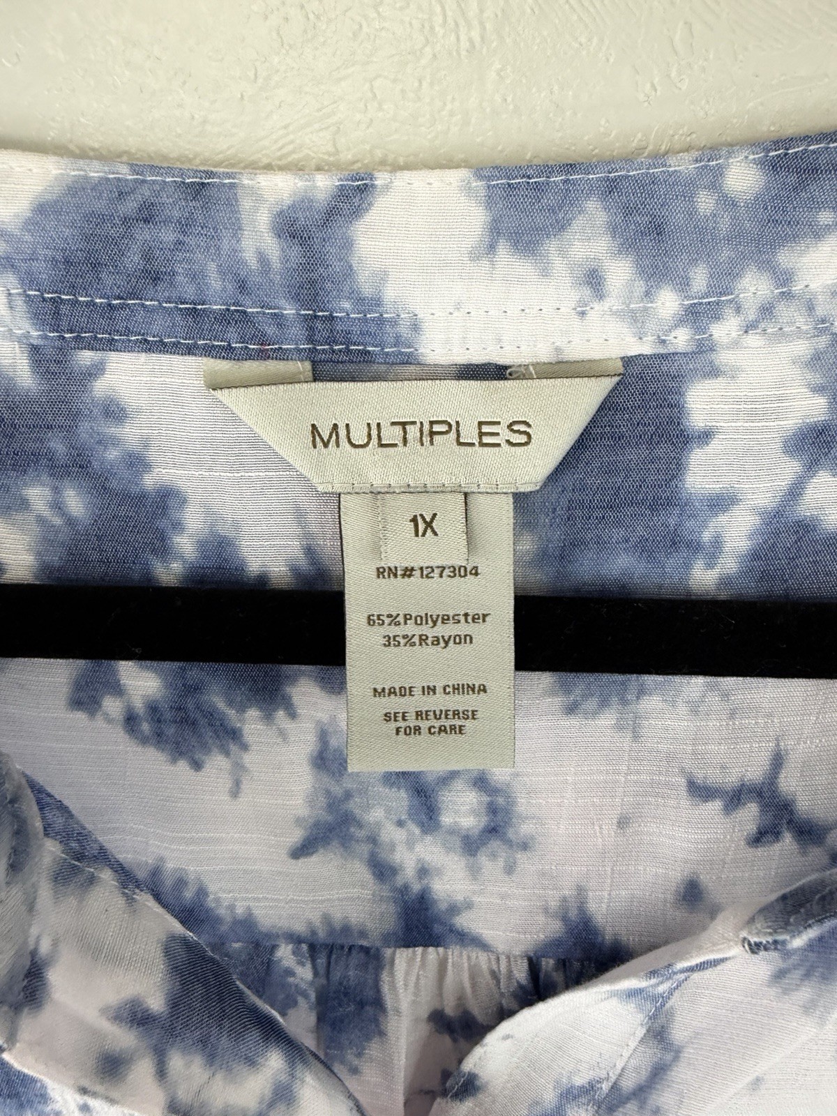 Multiples Plus Size Red/white/blue Lightweight Bu… - image 3