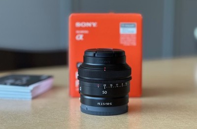 Sony FE 50mm 2.5G Wie NEU vom händler Private-Fotografie.nl