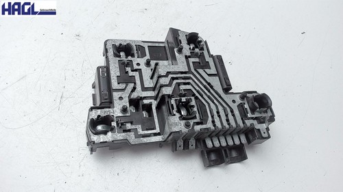 Glühbirnenfassung Lampenträger Links VW Golf 19 E Limousine